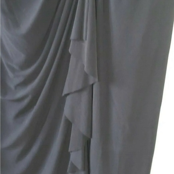 Jones New York Black Ruffled Shift Midi Dress with 3 Roses in Middle Size 14 W - Picture 5 of 9